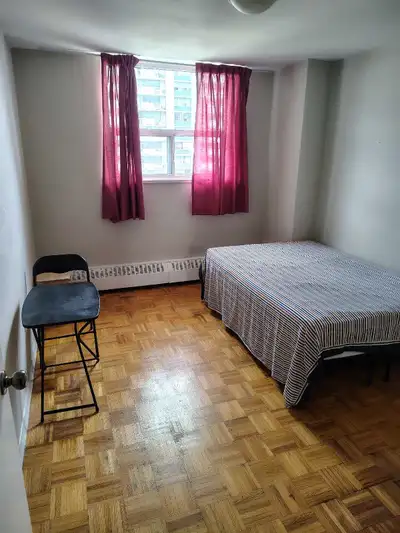 Looking for 1 male to share a room in a Appartment .