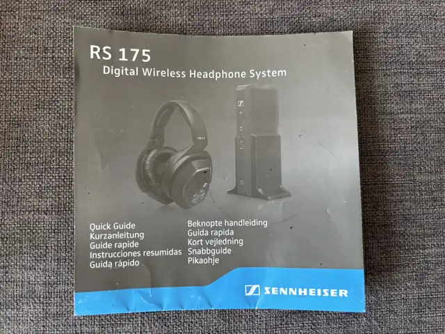 Sennheiser RS175 wireless  headphone system in Headphones in City of Toronto - Image 8