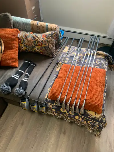 Wilson Left Handed Men’s Golf Club Set (No Putter), View more