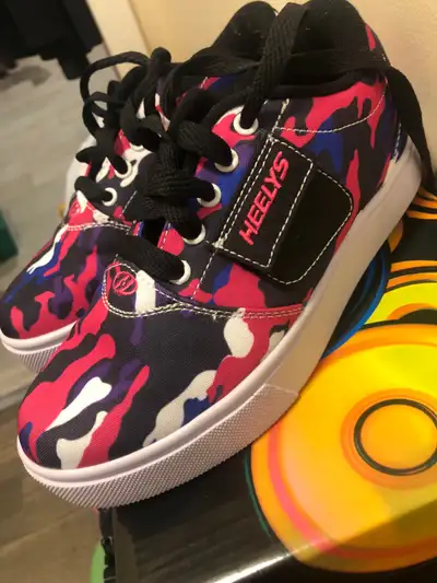 brand new heelys, View more