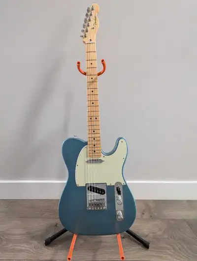 Excellent condition Fender Telecaster Player with serial MX18121559 that's been well-cared for. Year...