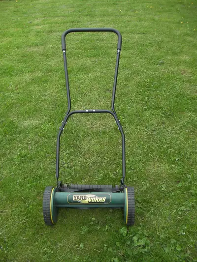 YARDWORKS PUSH LAWNMOWER, View more