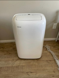 Portable air conditioner like new 