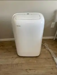 Portable air conditioner like new 