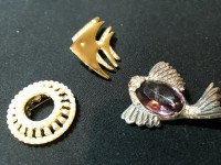 Various Costume jewellery Brooch
