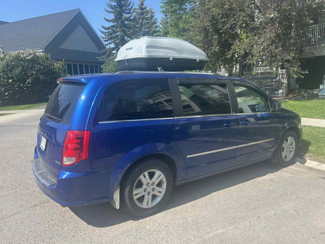 dodge grand caravan in Cars & Trucks in Calgary - Image 2