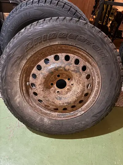 blizzacks on Camry Corolla venza rims 200.00
