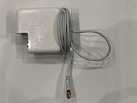 Apple Charger - Broken Plug