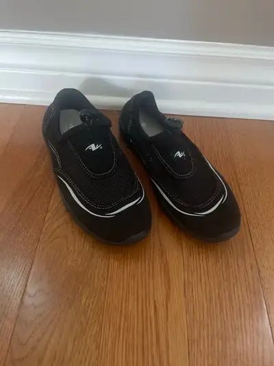 water shoes size 4 / 5, View more