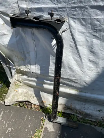 Support pour 2 vélos. Bike car rack for 2 bikes