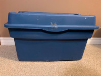 Large Hinged Rubbermaid Tote