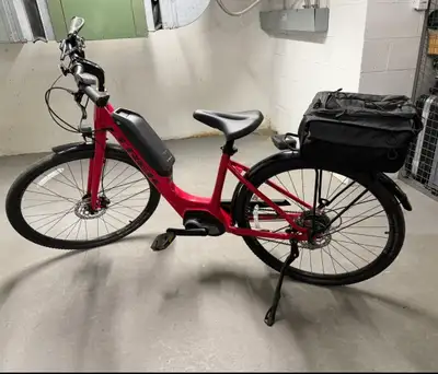 Trek E-Bike w/ Bosch Motor Small Frame, View more