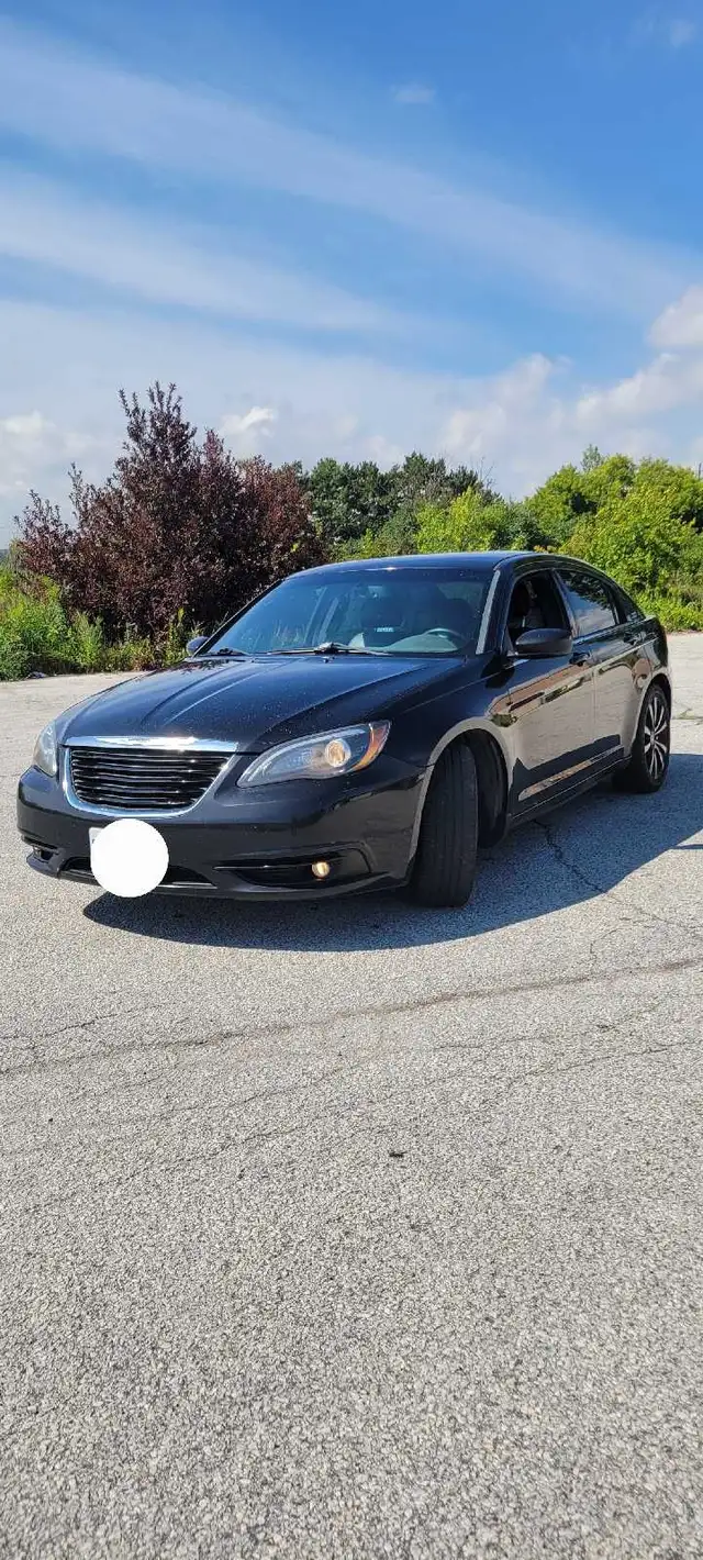 2013 Chrysler 200 S