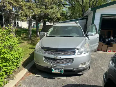 Well maintained everyday driver. Come with extra rims and tires as seen in pictures $1700 OBO may tr...
