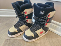 DC Snowboarding Boots [Overcast Size 9]