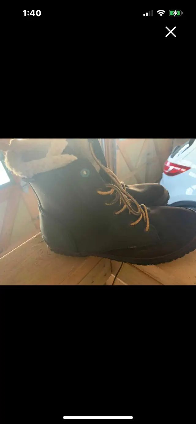 Bogs Waterproof Boots in Men's Shoes in Oshawa / Durham Region - Image 4