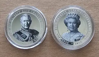 King Charles III and Queen Victoria medal / coin 40mm, View more