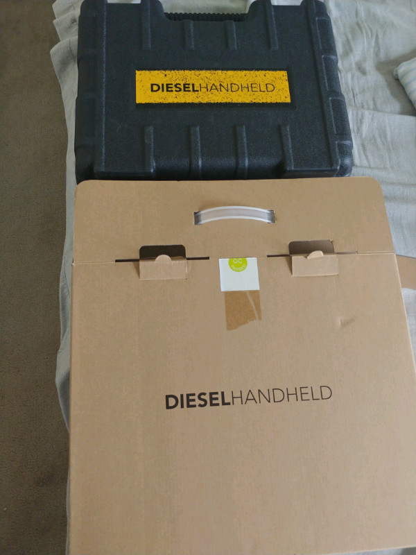 Diesel Handheld Laptop in Heavy Equipment Parts & Accessories in Ottawa