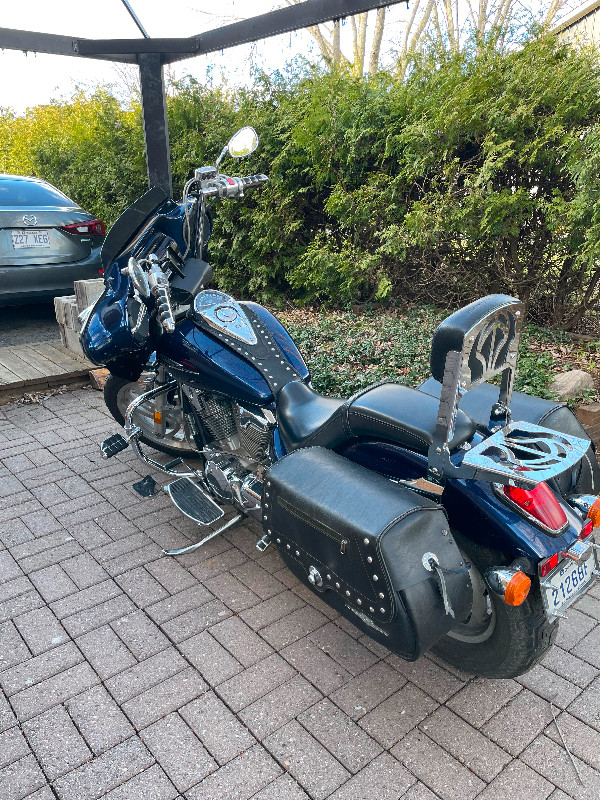 Moto Honda VTX1300 in Touring in West Island - Image 3
