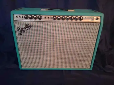 VINTAGE FENDER TWIN-REVERB, View more