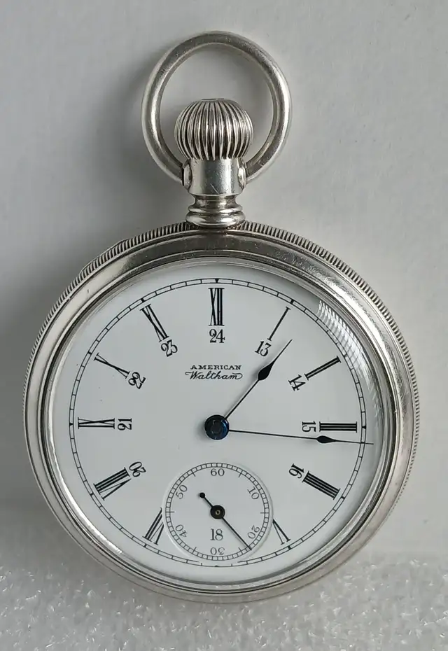 Sterling Silver Watch -- Waltham 1888 -- Montre Argent Sterling in Jewellery & Watches in City of Montréal - Image 2