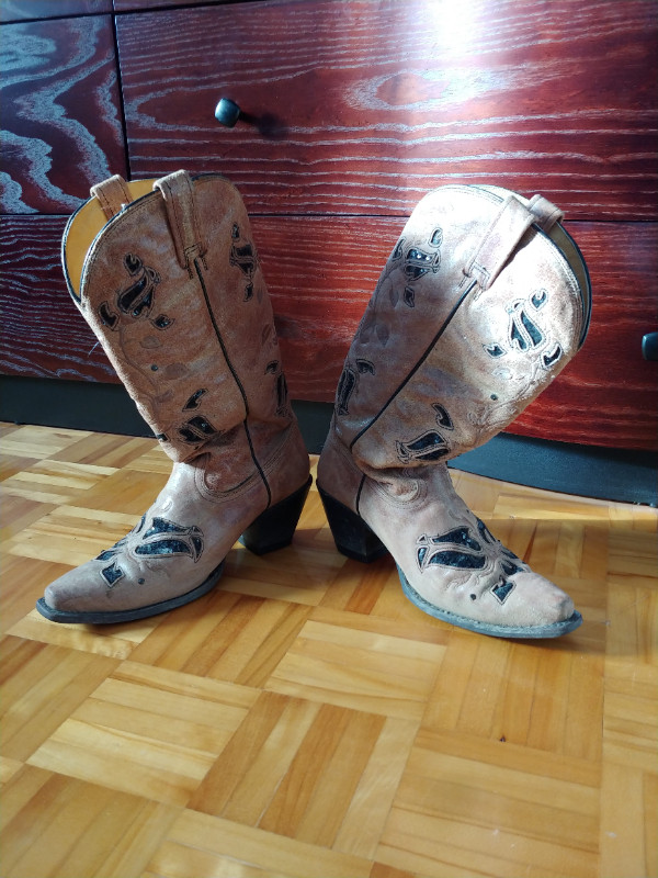 Bottes western de marque Rudel grandeur 11 Femme dans Femmes - Chaussures  à Laval/Rive Nord - Image 2