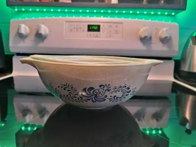 Corning Ware Nesting Bowls, View more