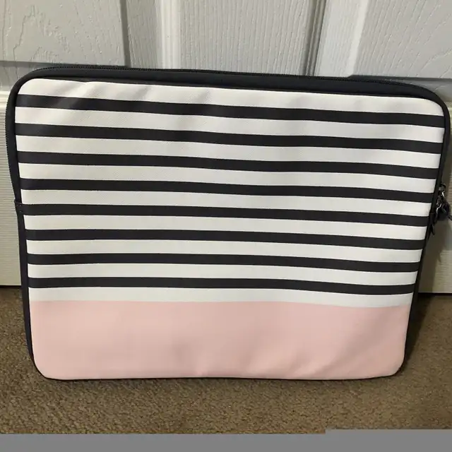 Modal 13'' 14 Laptop Sleeve Carry Bag Pouch Case Macbook Pro Air in Laptop Accessories in Ottawa - Image 3