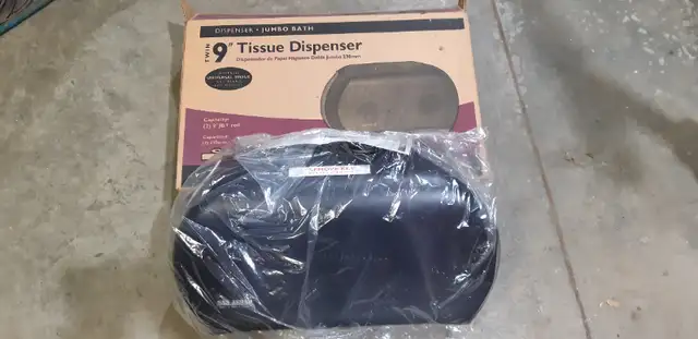 San Jamar Twin 9" Tissue Dispenser, new in box in Bathwares in Mississauga / Peel Region - Image 4