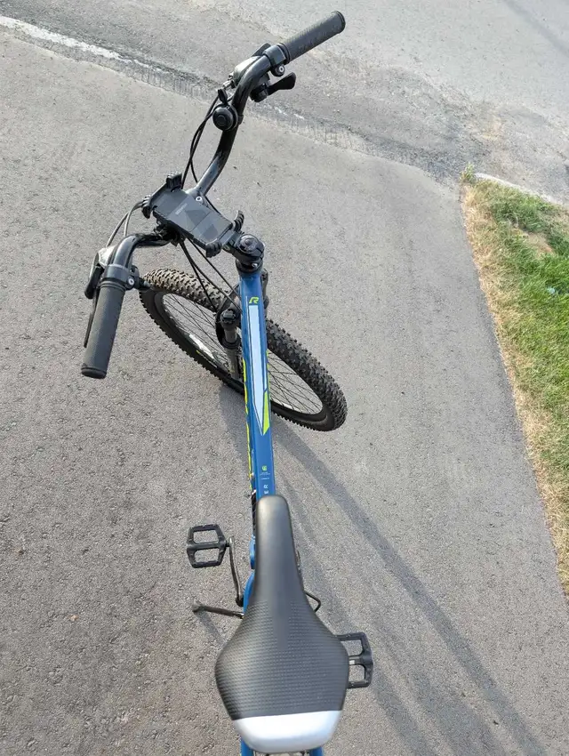 Raleigh Transfer 27.5" Mountain Bike in Mountain in Ottawa - Image 6