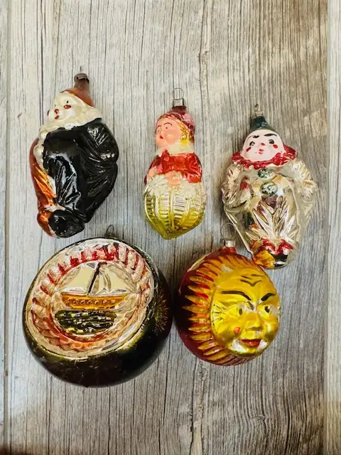 Vintage Retro Christmas Glass Ornaments:  Part Three in Arts & Collectibles in Calgary - Image 4