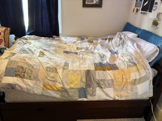 Solid Wood Full Bed Frame with Drawers and Boxspring558379202889000964