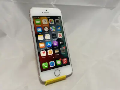 iPhone SE Rose Gold (Unlocked) A1723 32GB Use IOS 15.8.4 Battery, View more