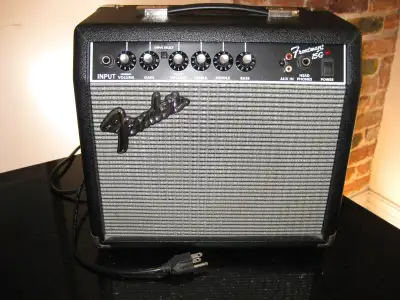 Fender Frontman 15G, View more