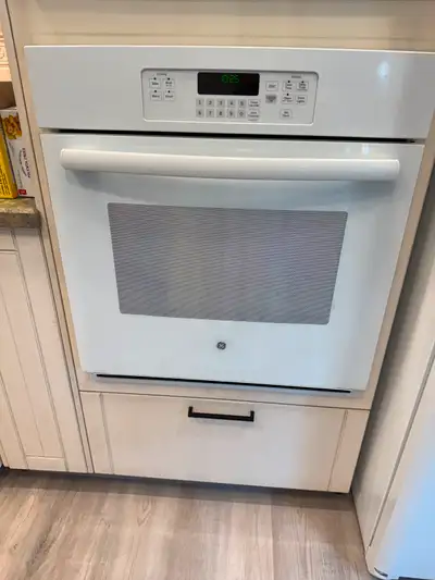 GE Wall Oven 27”, View more