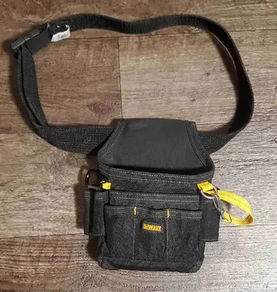 New DEWALT Tool Belt with Tool Pouch , View more
