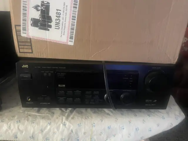 tv Samsung in TVs in Longueuil / South Shore - Image 7