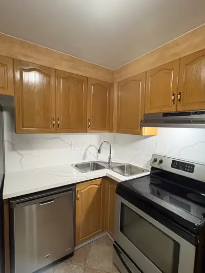 Rare opportunity to rent a spacious 1000 sq. ft., freshly painted and upgraded kitchen, 2-bedroom ap...