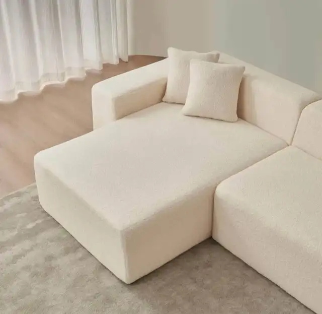 Modular Sectional Couch in Couches & Futons in Kingston - Image 5