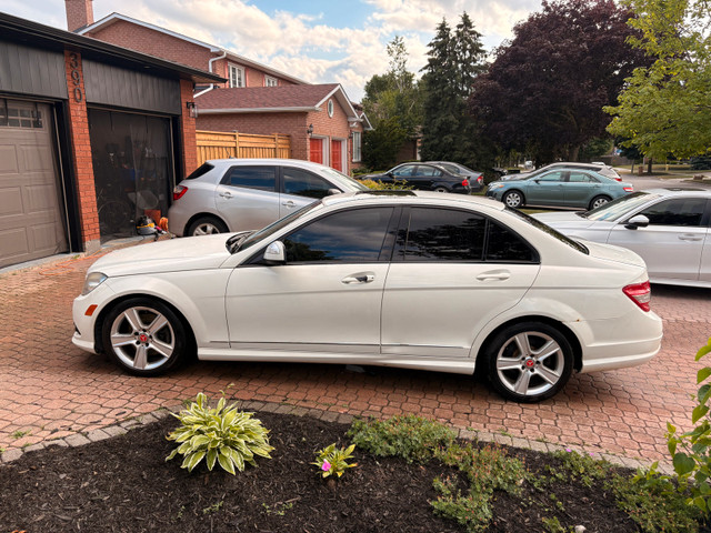 2008 Mercedes C300 Great Condition in Cars & Trucks in Markham / York Region - Image 2