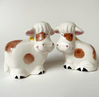 Cow Salt and Pepper Shakers