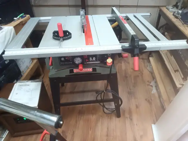 Sears Craftsman 10 inch table saw and support stand in Power Tools in Peterborough - Image 2