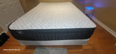 queen bed, View more