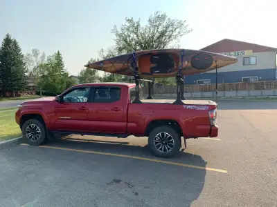 No dealers, yahoo’s or dealer agents please, not interested. This a great low mileage truck with no...