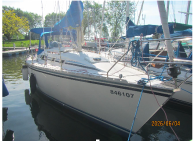 1987 Hunter 31 Sailboat Location Stormont Yacht  Club