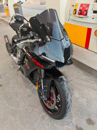 If ad is up it's available Mint 2015 Yamaha R1 with low kms only 20500 Full Akrapovic Exhaust system...