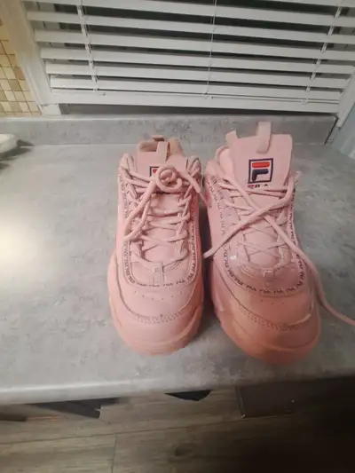 Size 9 womens fila shoes, View more
