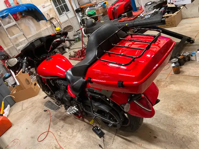 2015 Yamaha VSTAR deluxe 1300 - Vivid Red and Black in Street, Cruisers & Choppers in Barrie - Image 9