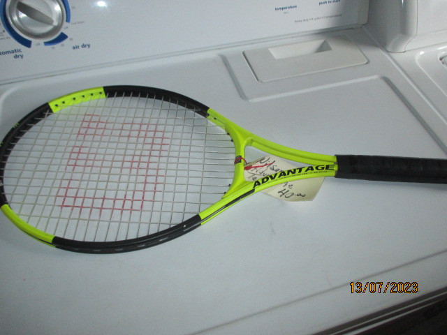 Tennis and Squash rackets.assorted prices. dans Tennis et raquettes  à Ville de Montréal - Image 3