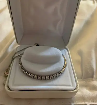 Bracelet Extendable Brand New, View more